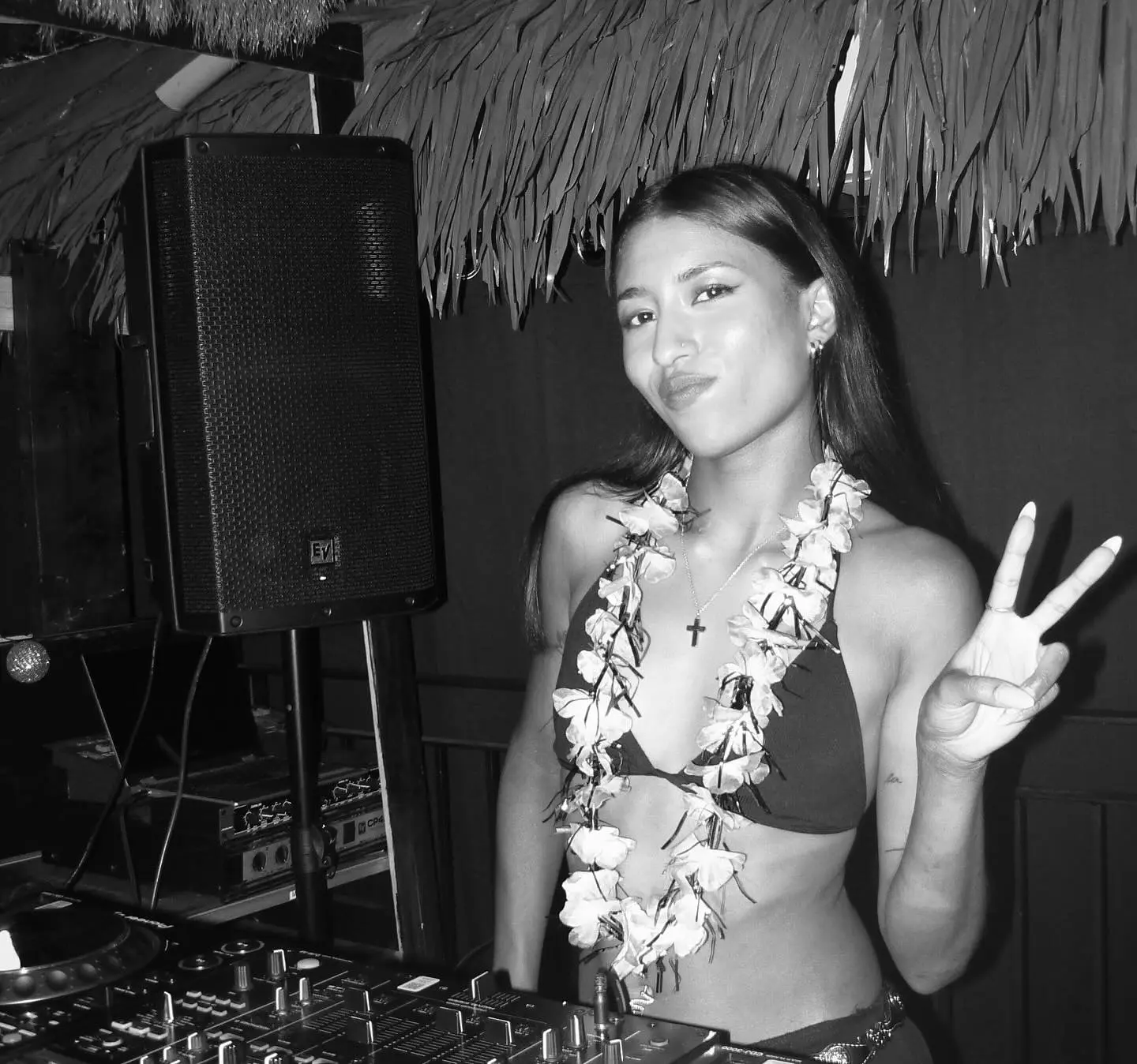 Frequency Shift 002 event photograph 2 of 11